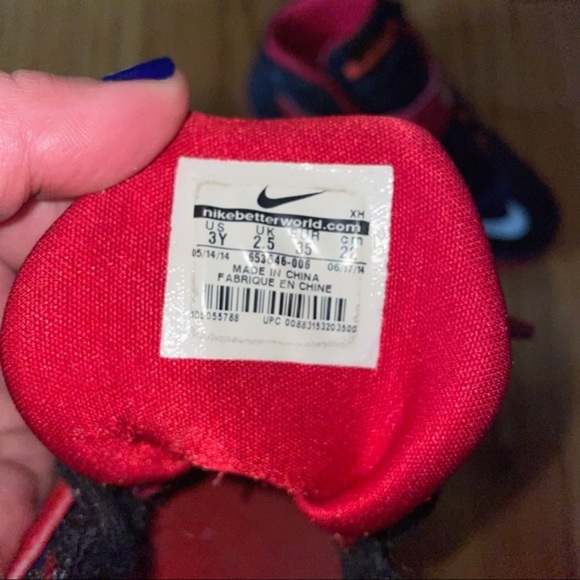 Lebron Soldier nikes - Picture 9 of 9